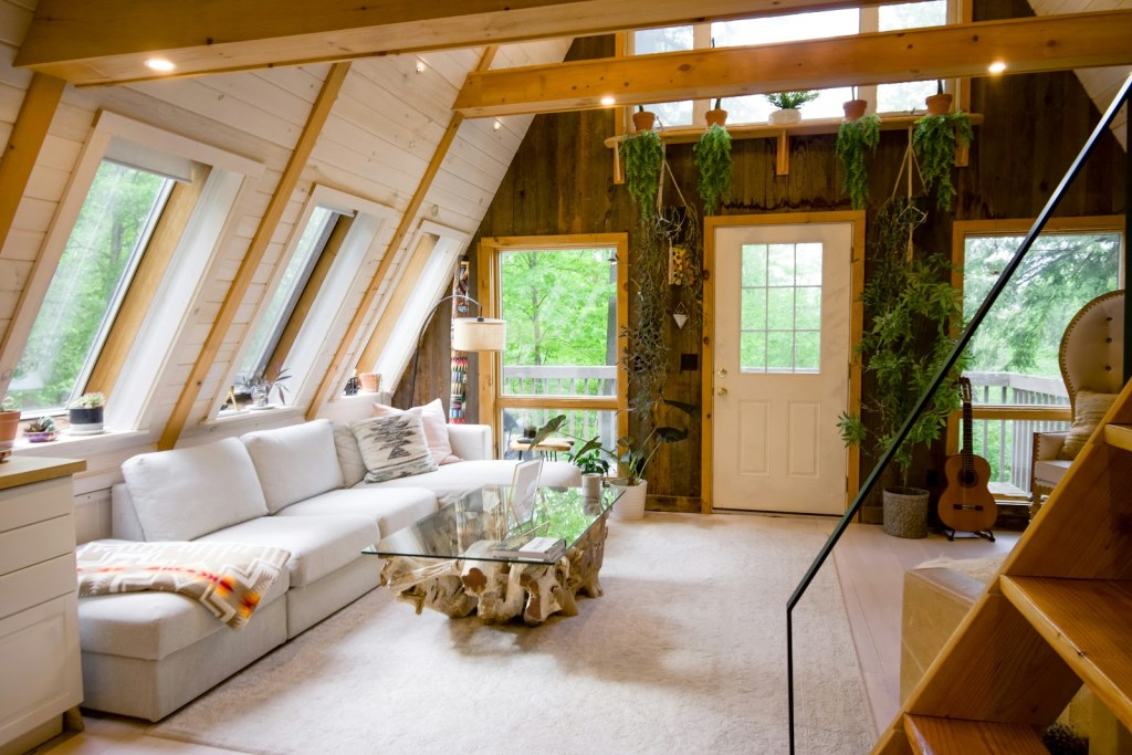 A New Decade: Airbnb Takeover?