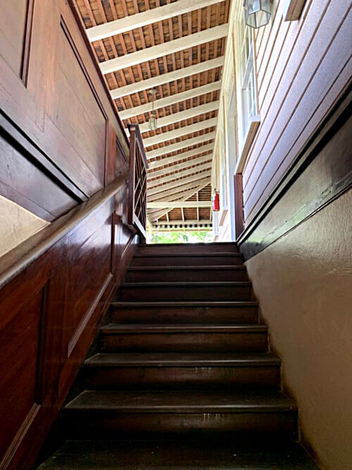 Bellefield exterior staircase