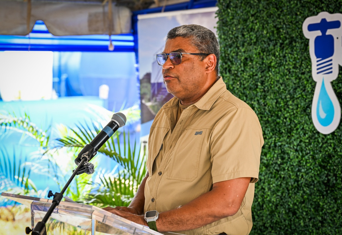 Rural Water Supply Limited Deputy Chairman Peter Clarke speaking at the commissioning of the $91-million Bunkers Hill Water System in Clarendon
